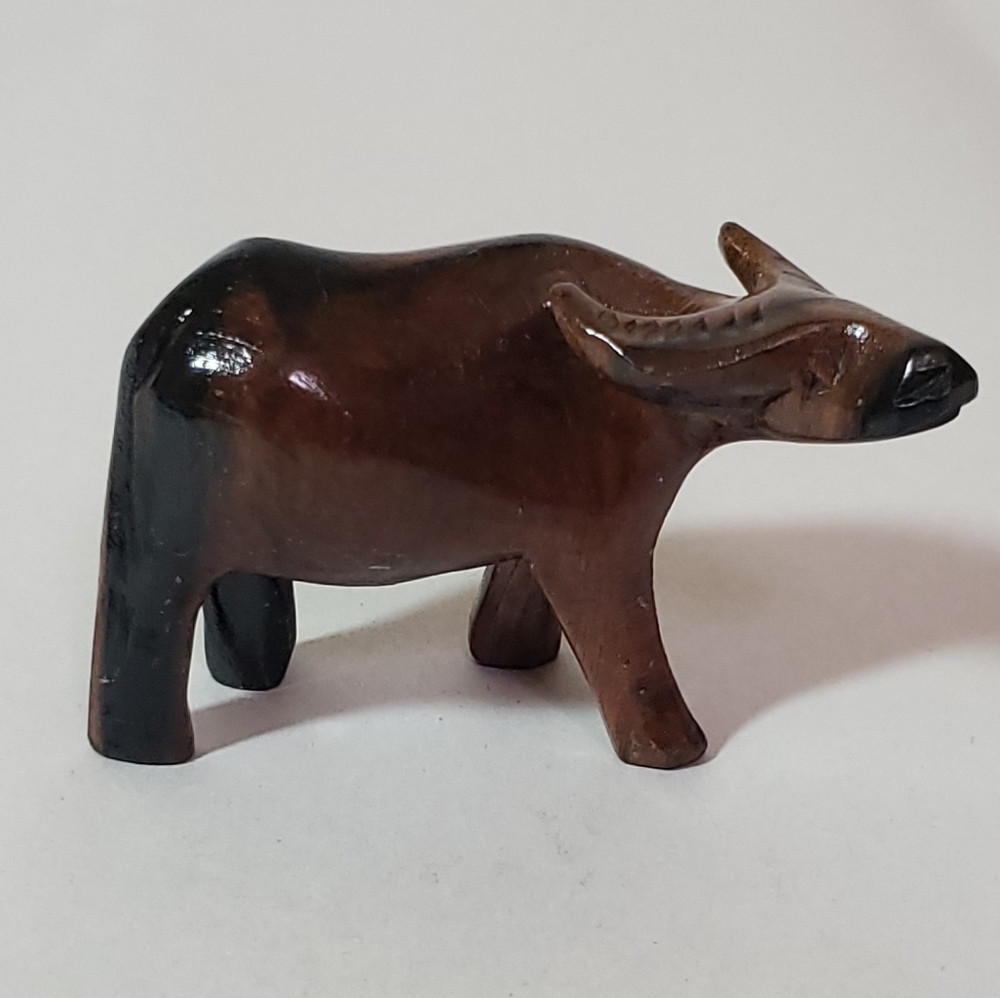 Unique Vintage Hand Carved Wooden African Water Buffalo Figurine